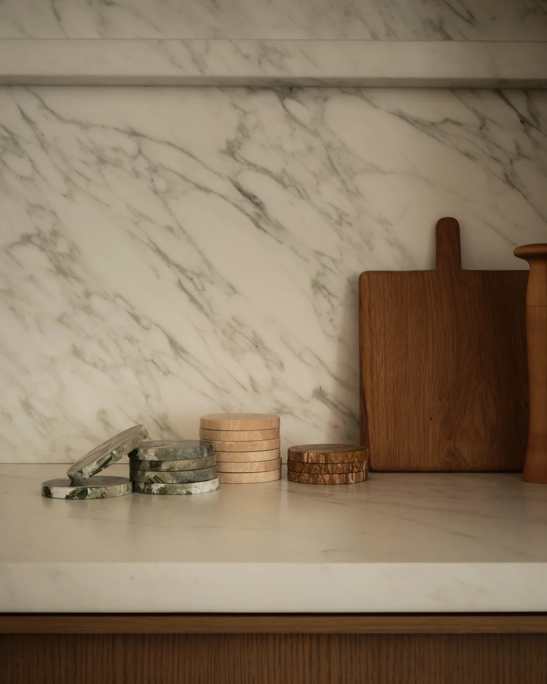 Lane Coaster Set, natural marble – alternate view