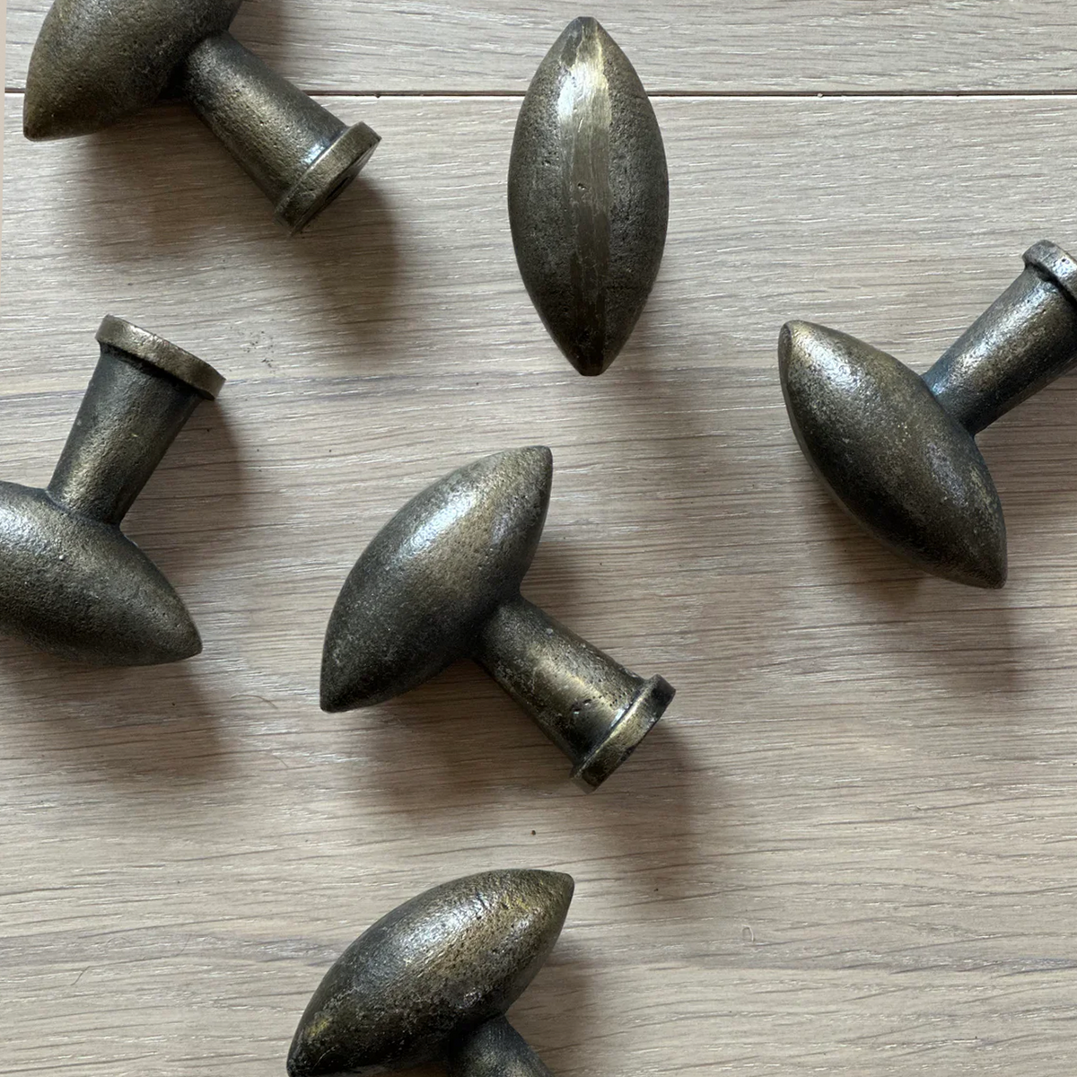 Olive Knob Bronze Large – alternate view