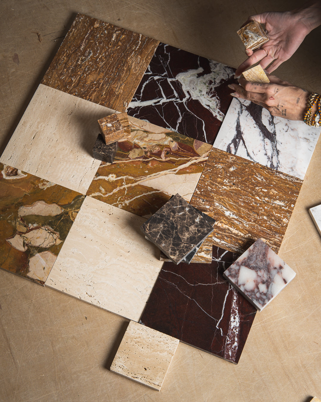 MLL Tile Sample Box, natural marble – alternate view