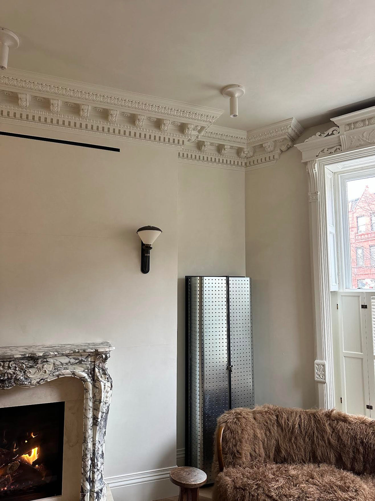Nour Plaster Ceiling Spotlight – alternate view