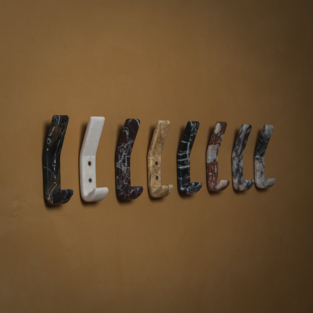 Moo Hook, natural marble – alternate view
