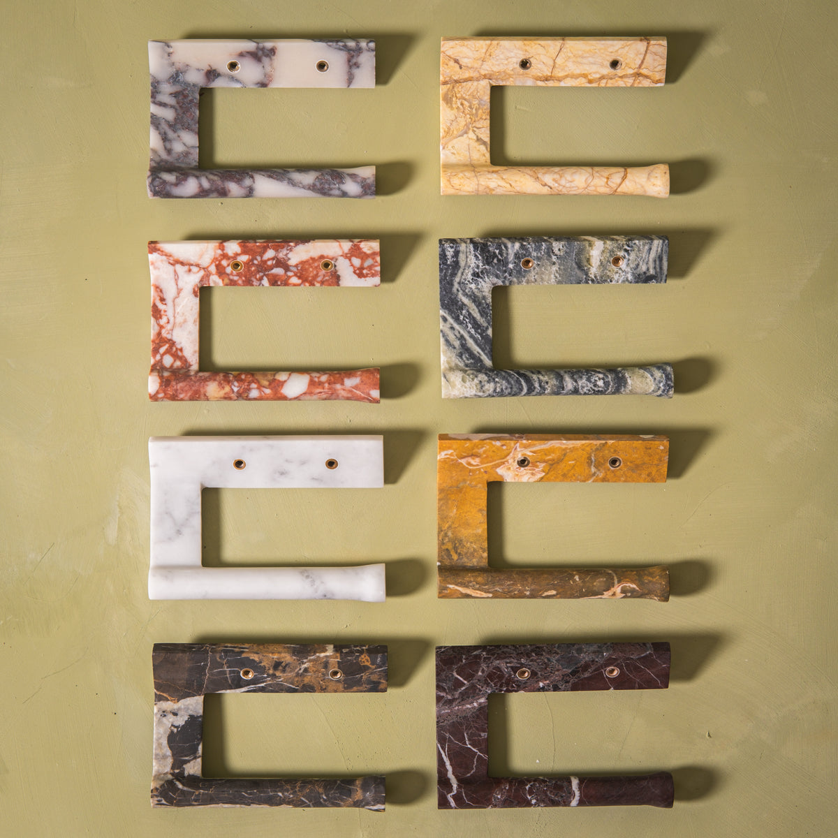 Longbeach TP Holder, natural marble – alternate view
