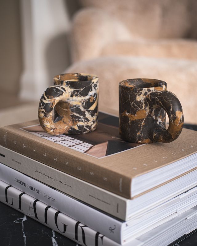 Lucas Mug, natural marble – alternate view