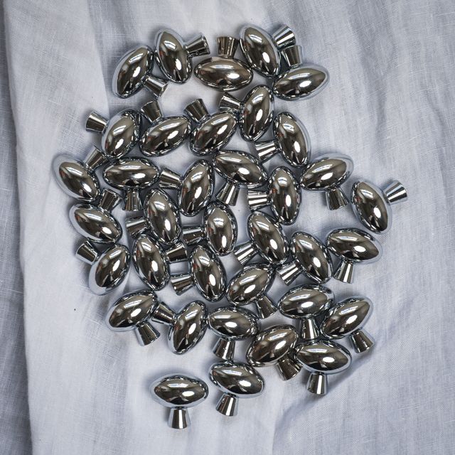 Egg Knob Chrome – alternate view