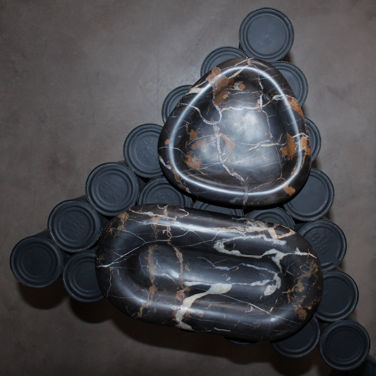 Lucas V Catchall, natural marble – alternate view