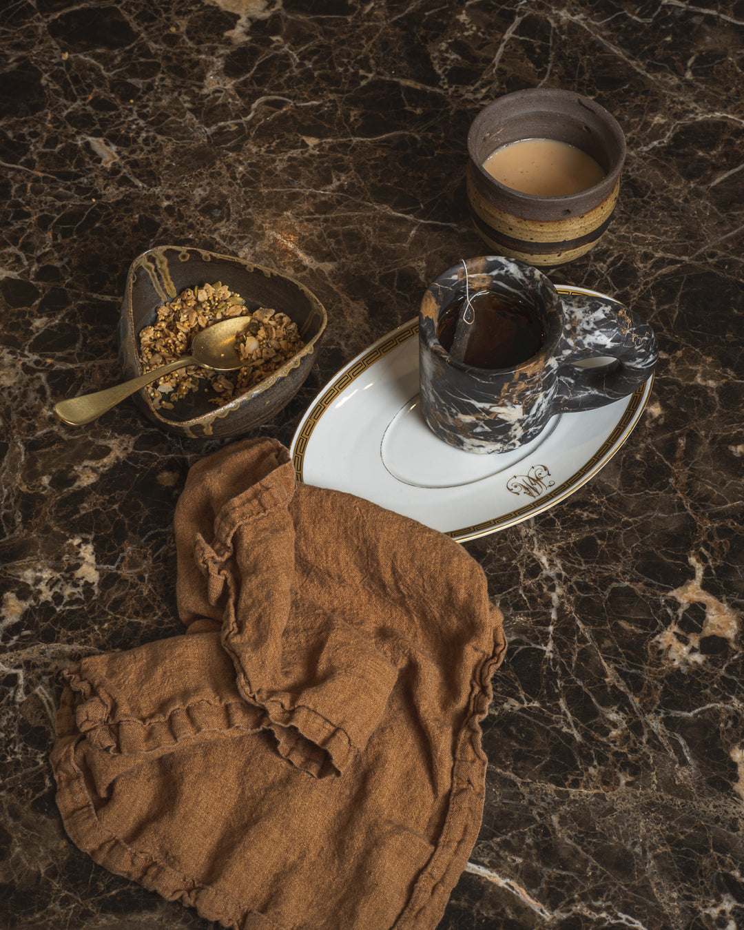 Lucas Mug, natural marble – alternate view